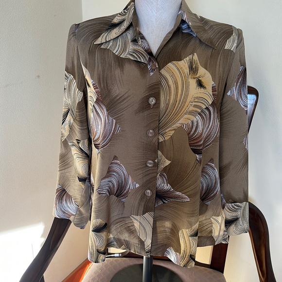 Vintage Women’s Button Down Blouse, size Small - Picture 2 of 9